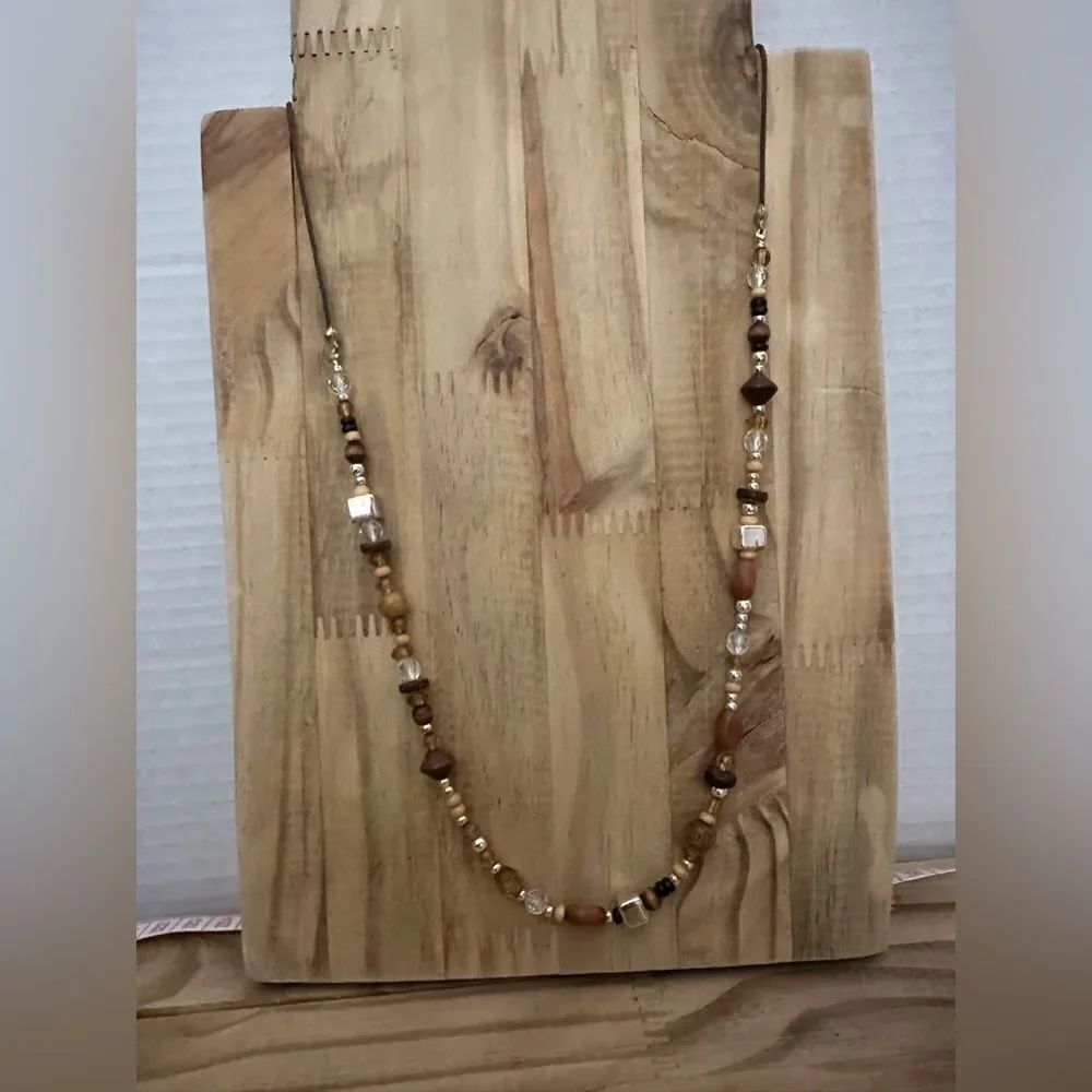 Elegant Brown and Gold Beaded Necklace